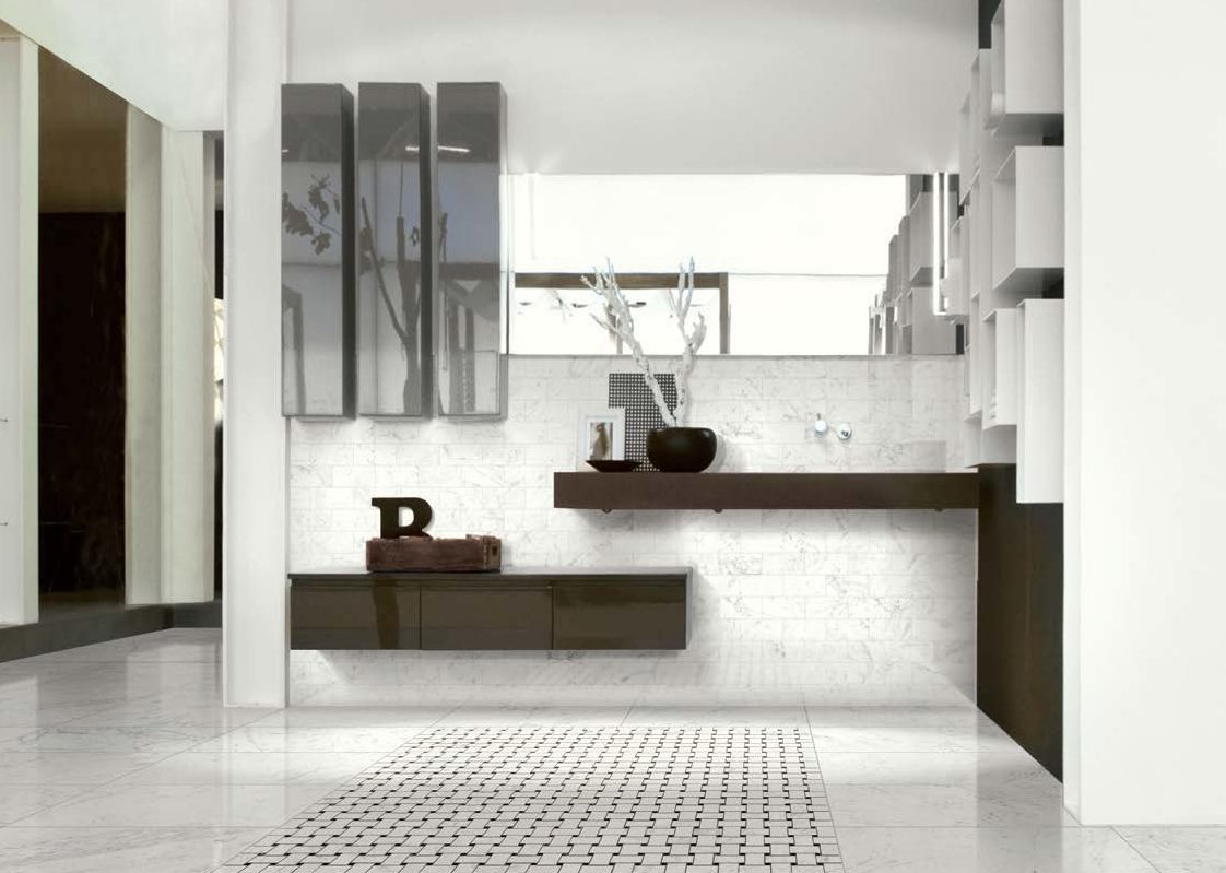 Tiles Unlimited pledges grant money to better Queens communities