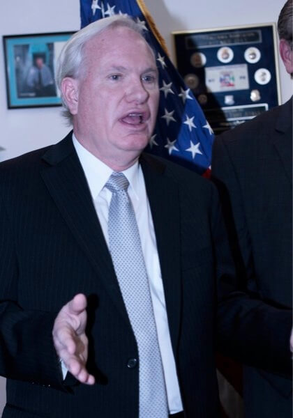 Protesters blast IDC’s Avella as ‘Phony Tony’
