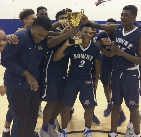 John Bowne boys’ hoops makes history in first year in ‘AA’ conference