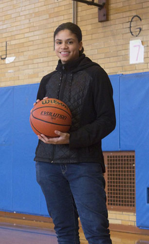 Cabrera beats asthma to thrive on the court at Bayside High School