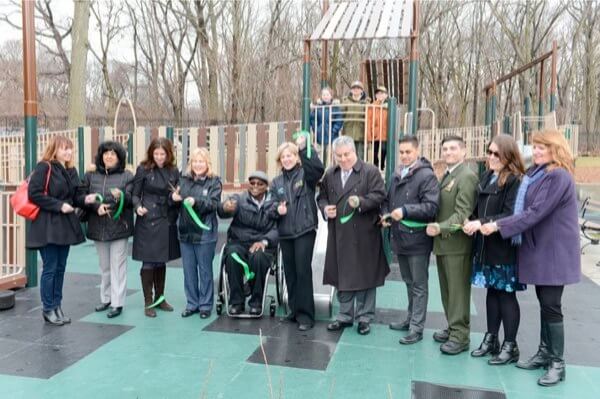 Forest Park playground gets new equipment