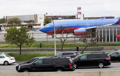 LaGuardia Airport leads nation in arriving flight delays