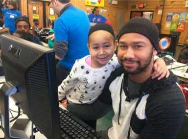 Southeast Queens students supplied with computers