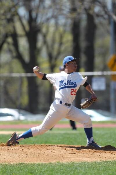 Turner turns tide with big-time hit for Molloy
