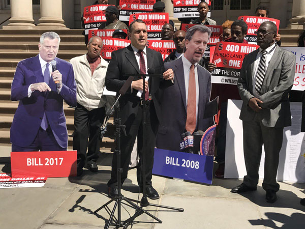 Monseratte asks de Blasio to back original Willets Point plan
