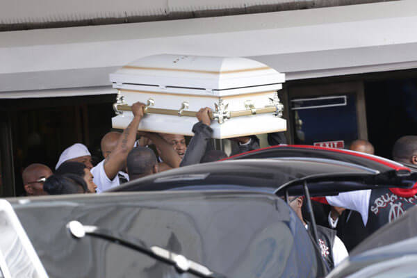 Queens Village mourns for fire victims