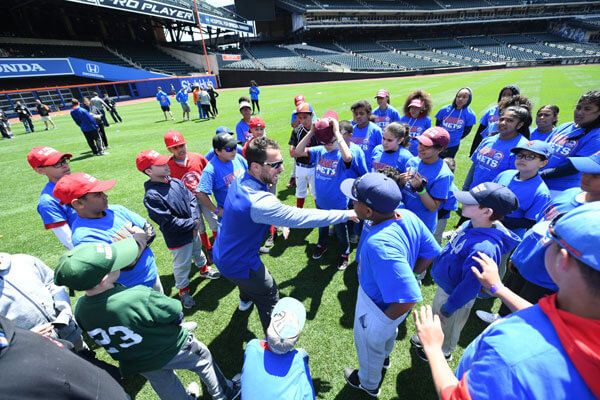 Big-league moment: Woodhaven little league takes the field at Citi