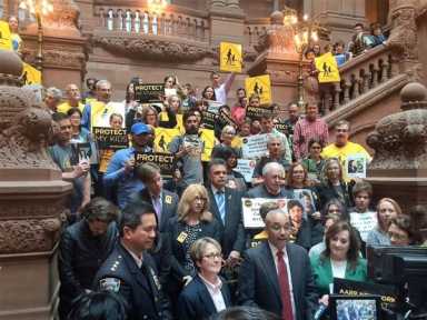 Bill would place hundreds of new speed cameras in city school zones