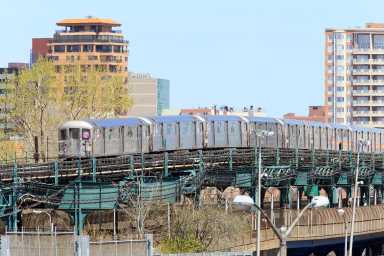 7 TRAIN
