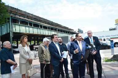 Elected officials propose allowing big trucks to use Grand Central Parkway to alleviate Astoria traffic