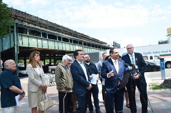 Elected officials propose allowing big trucks to use Grand Central Parkway to alleviate Astoria traffic
