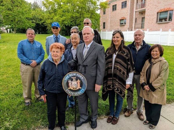 Douglaston residents rally for more greenspace