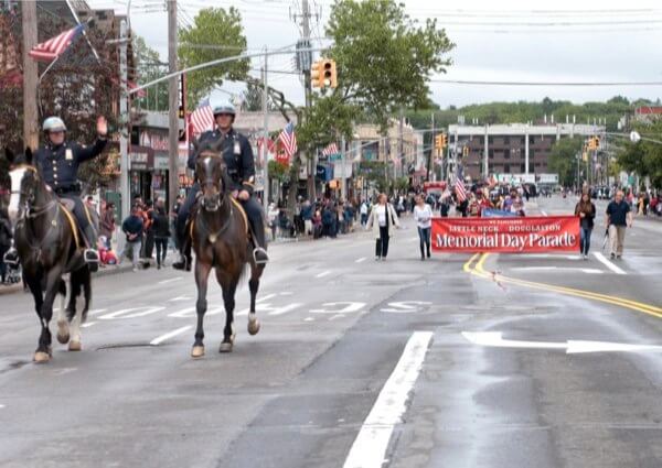 Little Neck-Douglaston parade brightens dreary skies