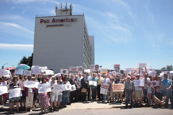 Elmhurst United workers protest at Pan Am Hotel