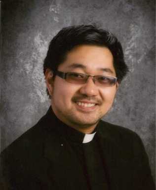 Lady of Lourdes installs new priest