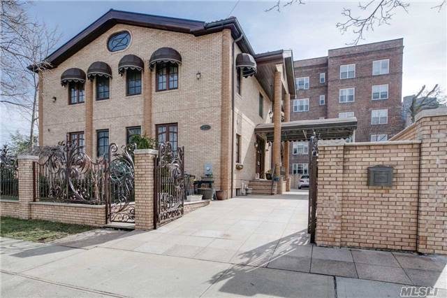 112-38 72nd ave forest hills