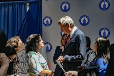 De Blasio talks face-to-face with constituents at Borough Hall