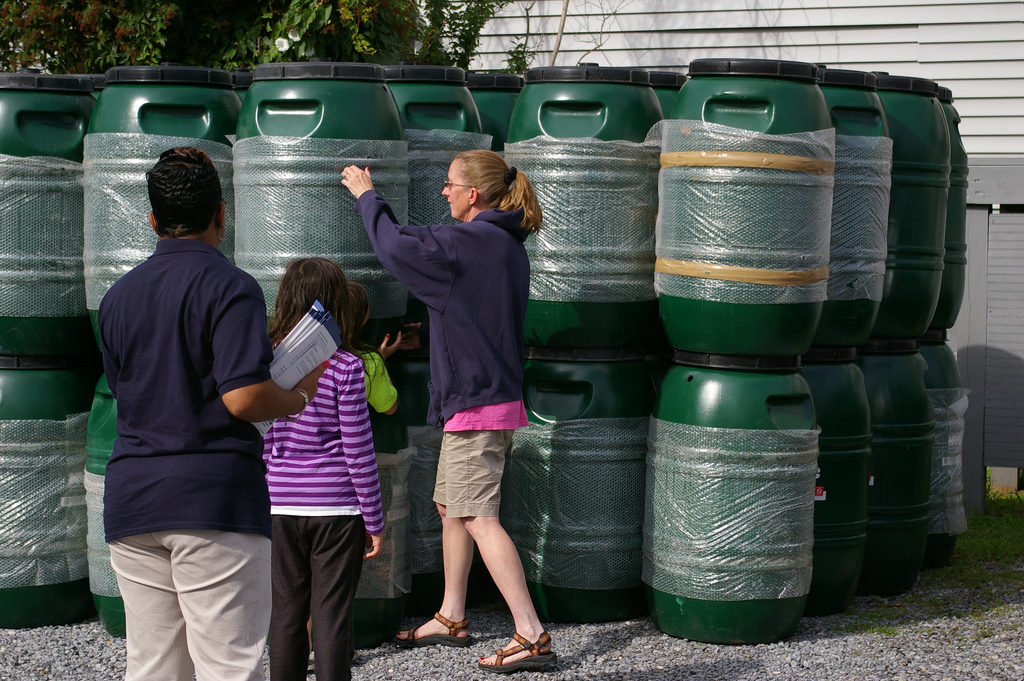 Register now to pick up your free rain barrel in Flushing next month