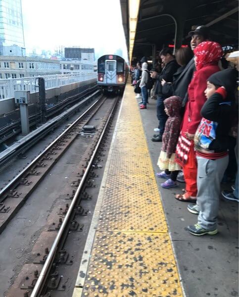 Transit advocates urge city candidates to champion transit improvements