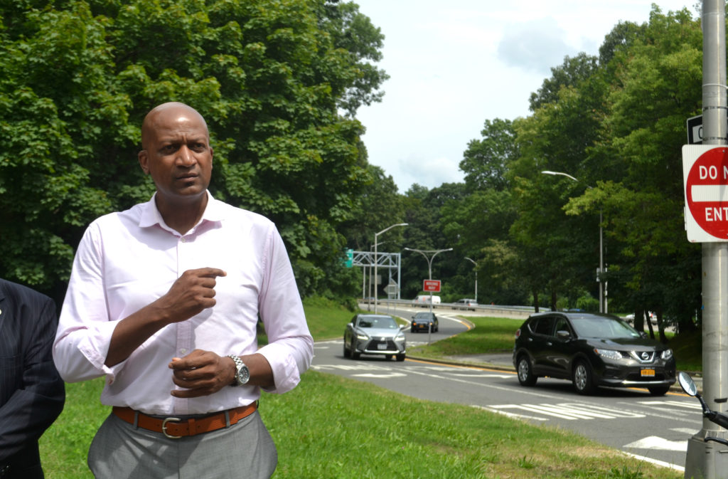 Queens calls for safety improvements & increased enforcement on Grand Central Parkway