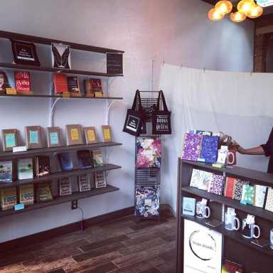 QUEENS BOOKSHOP