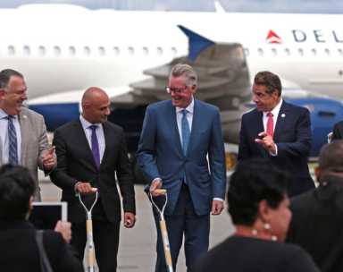Magic Johnson’s firm invests in LaGuardia Airport reconstruction