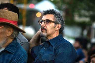 Queens’ Turturro reboots bawdy comedy at Socrates Sculpture Park