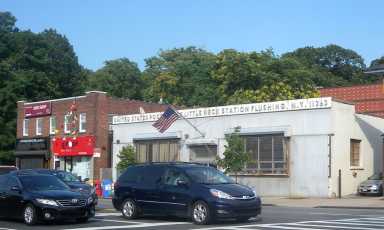 Little Neck Post Office