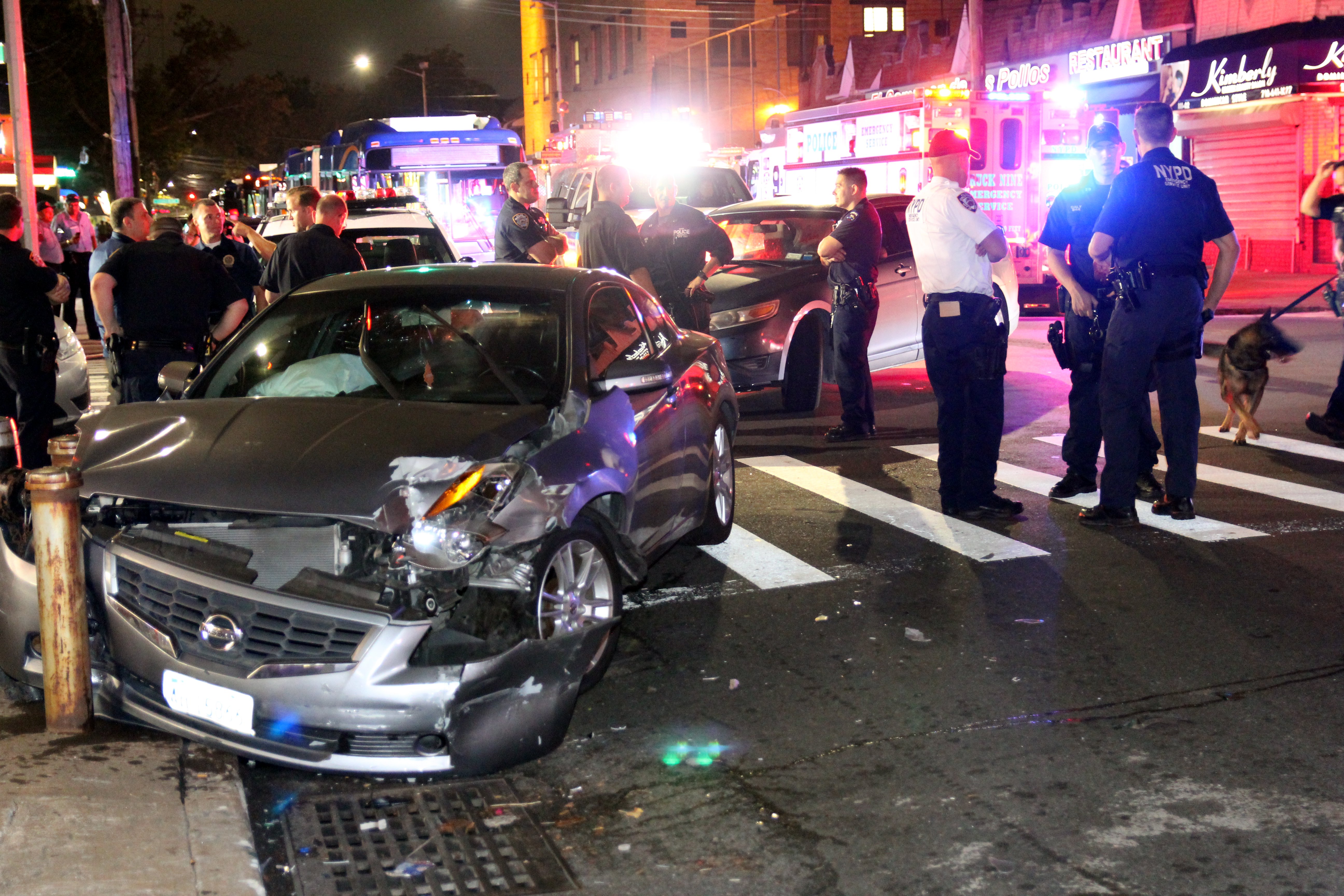 South Ozone Park shooting suspect crashes car into a bus while running