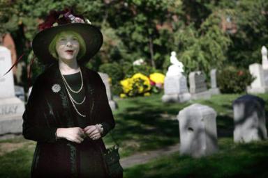 Maple Grove Cemetery offers new discoveries