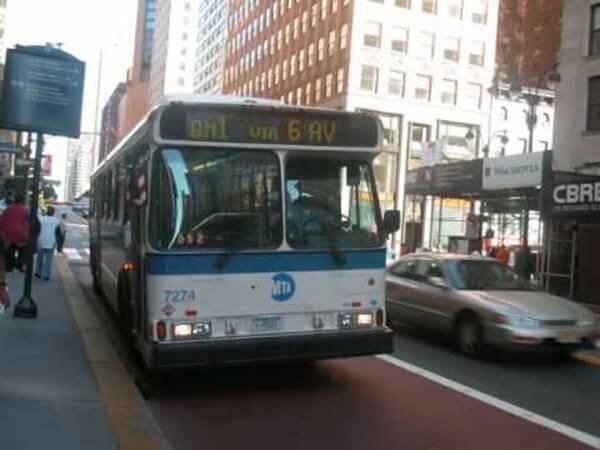 Politicians call for express bus service at Belmont Park
