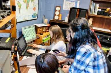 Garden School ham radio club connects loved ones in storm-battered Puerto Rico