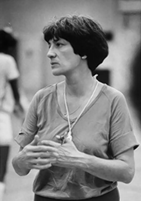 Queens College to honor legendary coach Lucille Kyvallos with court dedication