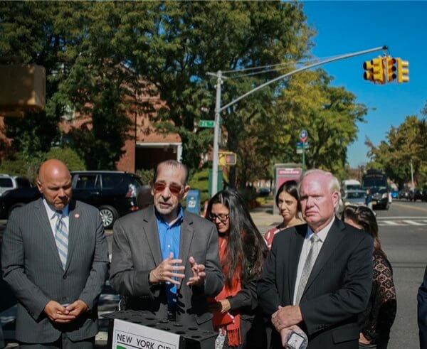 Electeds celebrate new left turn signal in Bay Terrace