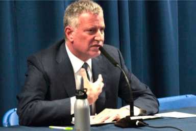 City presents plan to honor Paris climate accord