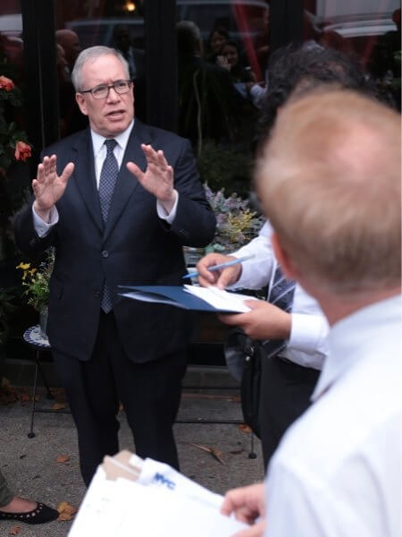 Subway delays pinch city for $389M loss: Stringer