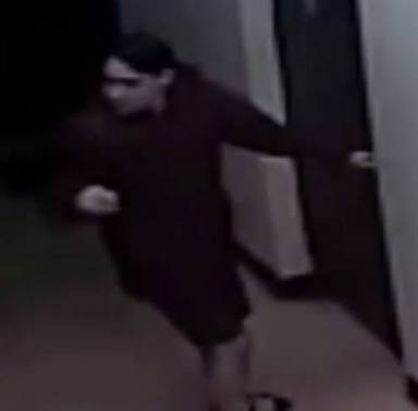 Man wanted in forcible touching incident in Flushing: Cops
