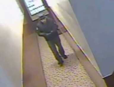 Man breaks into Astoria apartments to steal jewelry, electronics: NYPD