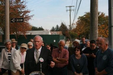 Civic leaders want city to review Fresh Meadows day-care