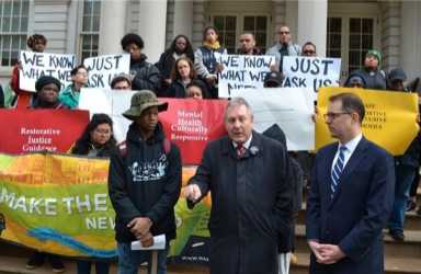 Fariña, Dromm address school bullying at City Hall hearing