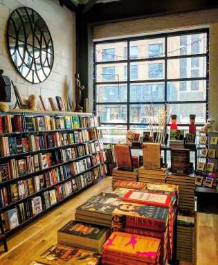 BOOK CULTURE 4