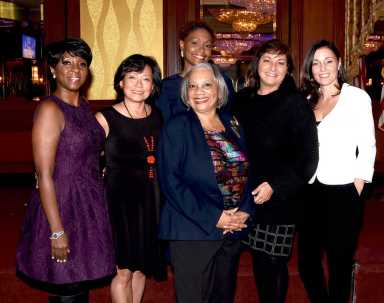 Boy Scouts salute women at awards dinner
