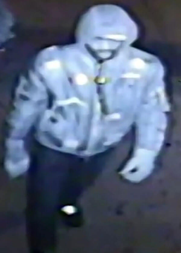 Man robs stores in Jackson Heights and Sunnyside: NYPD