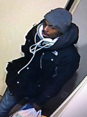 Police searching for Flushing burglary suspect