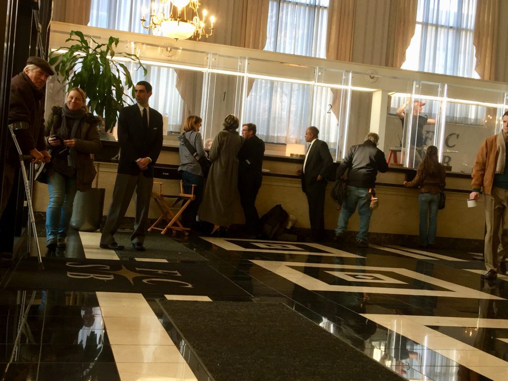 De Niro walking into FCSB Astoria (1)