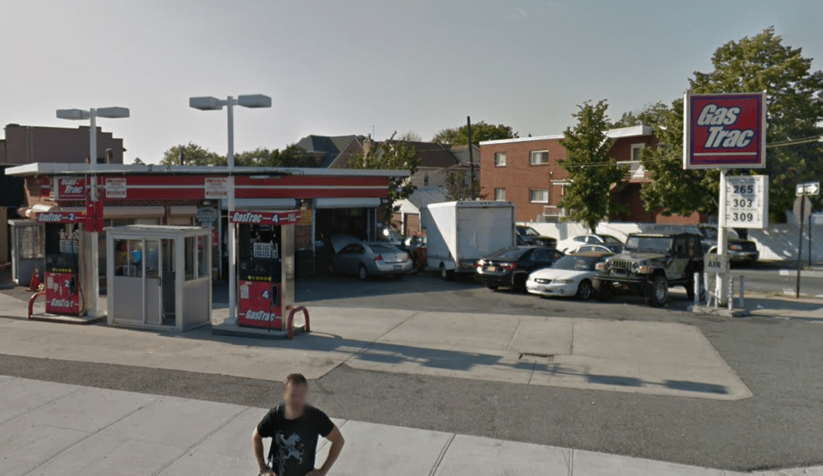 A Brooklyn man was arrested on Jan. 28 shortly after he allegedly robbed an attendant at the Gas Trac station in Maspeth.