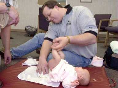 New law opens diaper-changing stations to dads