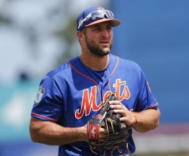 Mets’ Tim Tebow circus continues