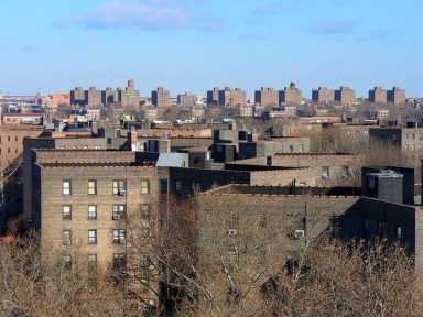 NYCHA offers new home to Queensbridge family in apartment teeming with cockroaches
