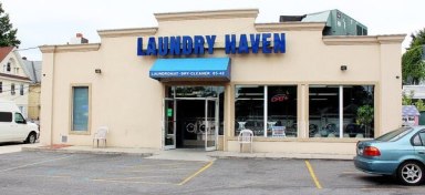SBS consultants help Flushing laundromat owner